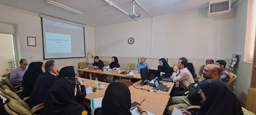 برگزاری اولین جلسه از کلاسهای حضوری دوره های روان درمانگری با رویکرد ACT با حضور اساتید برتر مرکز تحقیقات روانپزشکی و روانشناسی